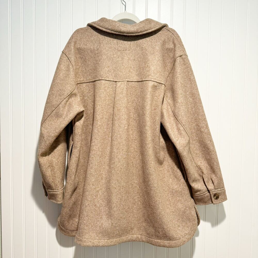 Old Navy Brushed Flannel Shacket Camel Size XL - Picture 6 of 6